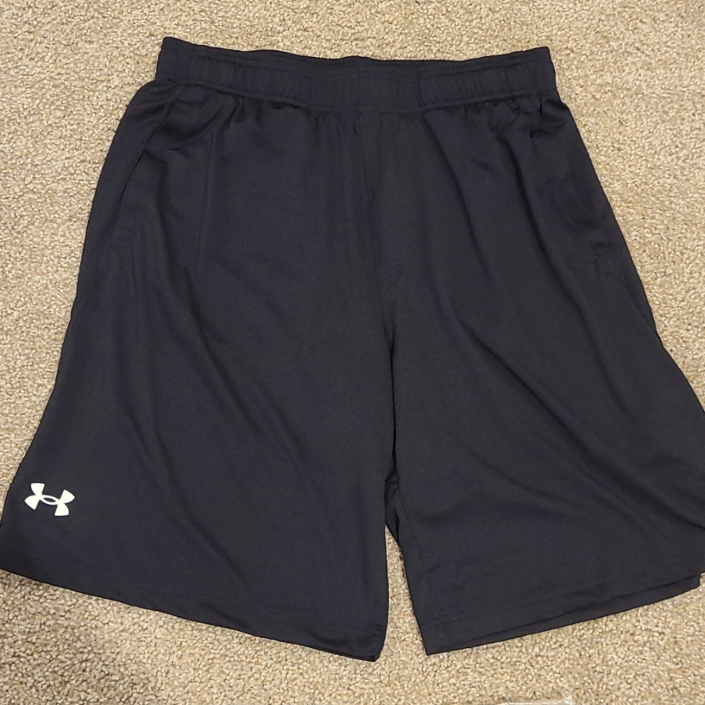 Under Armor black gym shorts